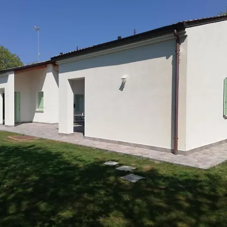 La Casa Nel Bosco Apartment *